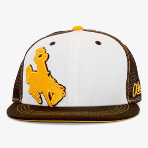 WYOMING TRUCKER HAT