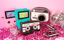 Load image into Gallery viewer, CASSETTE TAPE PURSE
