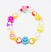 Load image into Gallery viewer, SMILEY FACE WITH PEARLS BRACELET
